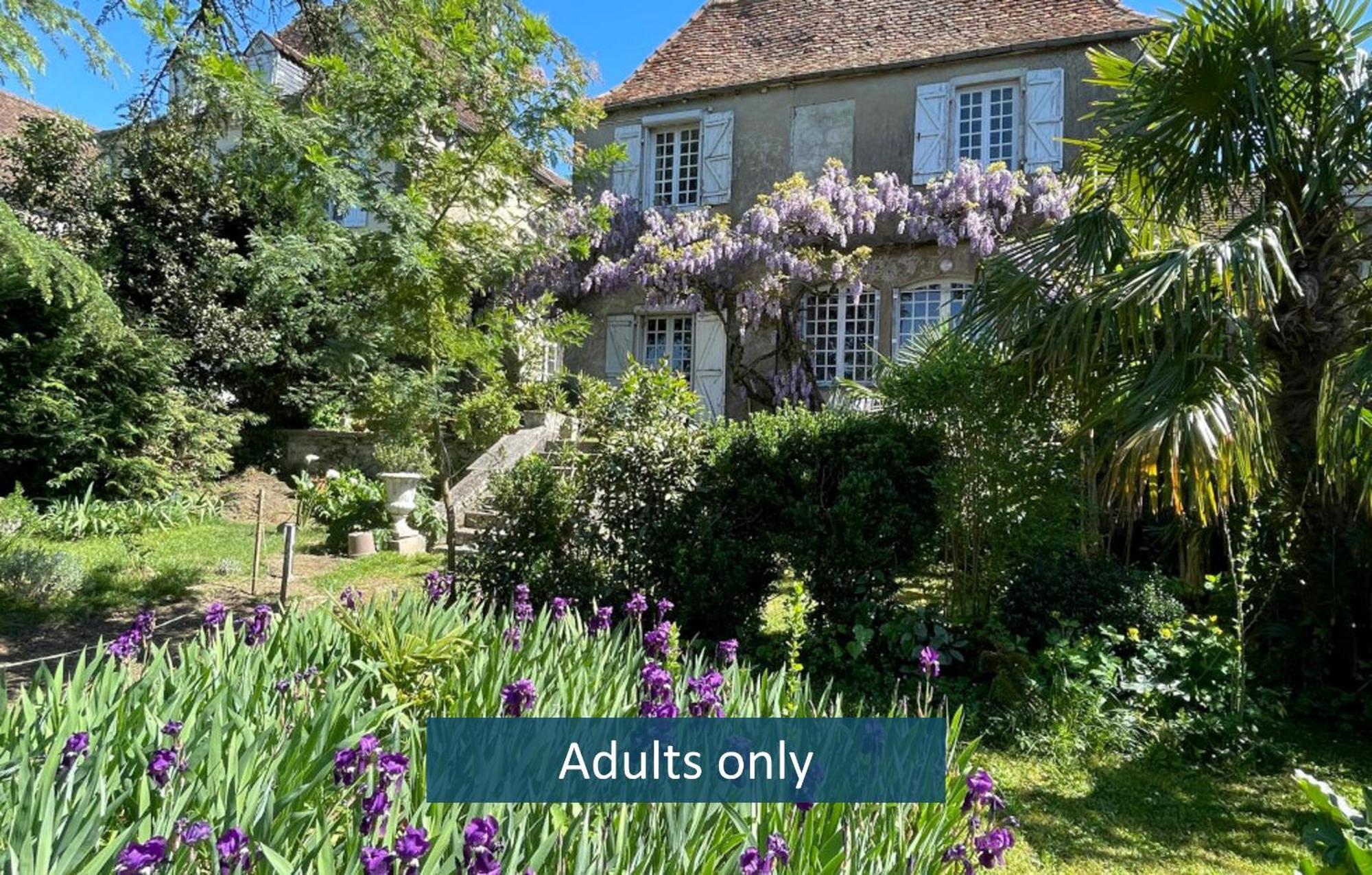 Bed and Breakfast Jardin Des Remparts Ортез Экстерьер фото